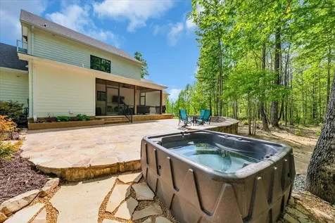 2564 Raulston Falls Road Jasper TN 37347