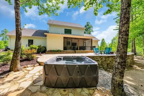 2564 Raulston Falls Road Jasper TN 37347