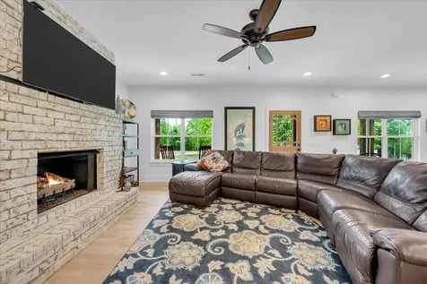 2564 Raulston Falls Road Jasper TN 37347