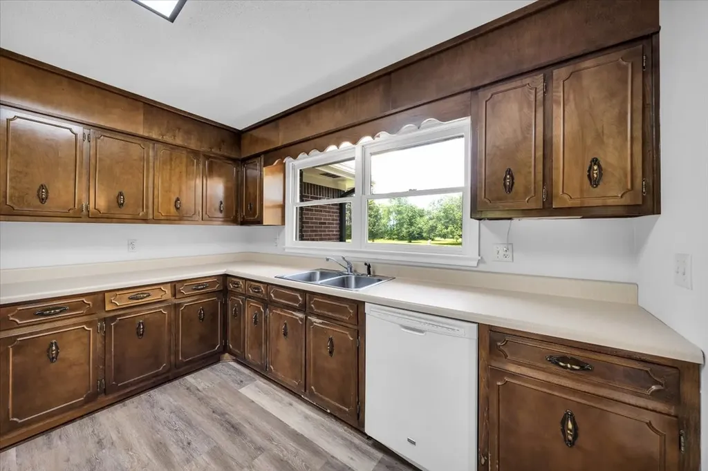 721 Turkey Creek Drive Tullahoma TN 37388