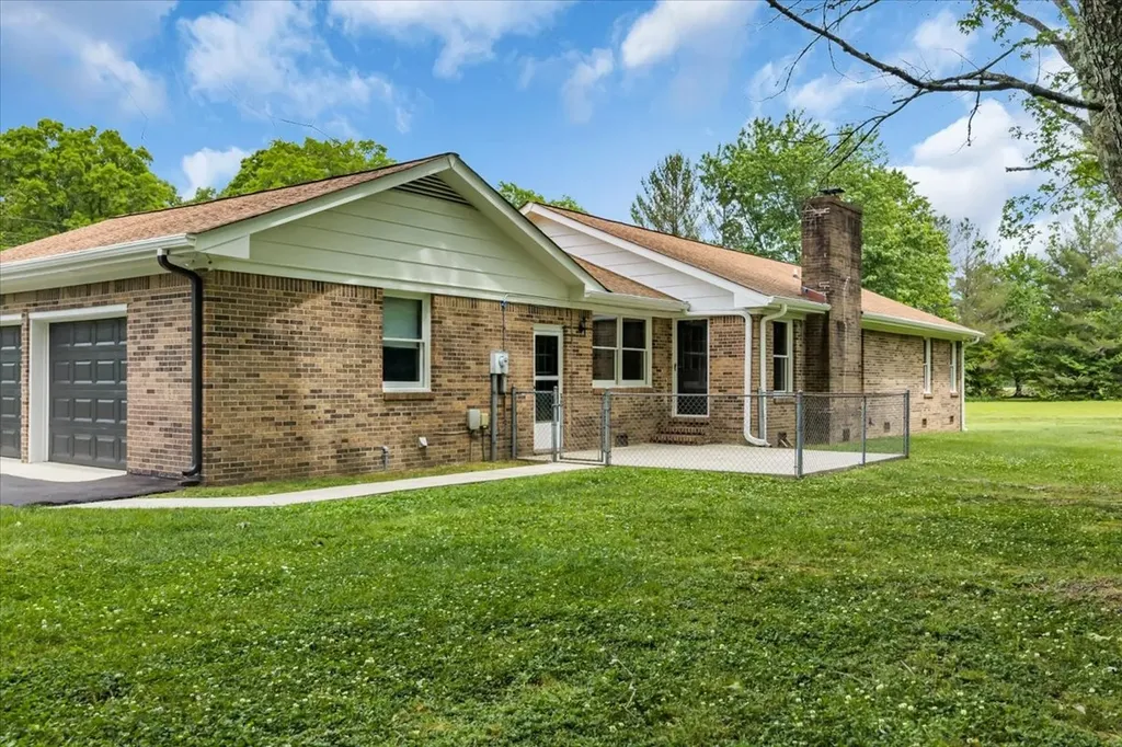 721 Turkey Creek Drive Tullahoma TN 37388