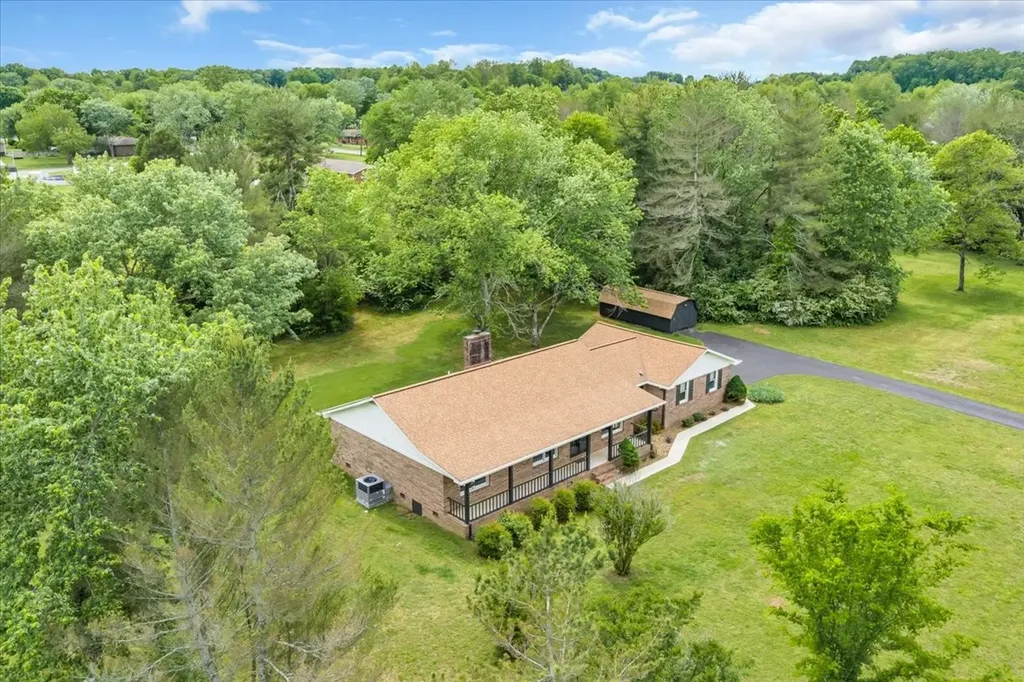 721 Turkey Creek Drive Tullahoma TN 37388