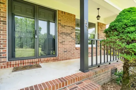721 Turkey Creek Drive Tullahoma TN 37388