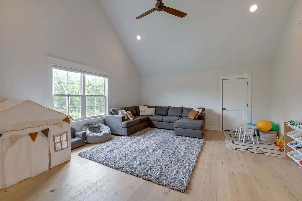 1545 Shalom Street Murfreesboro TN 37128