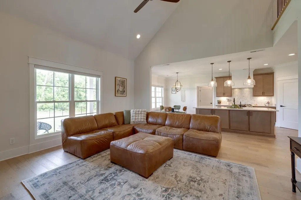 1545 Shalom Street Murfreesboro TN 37128
