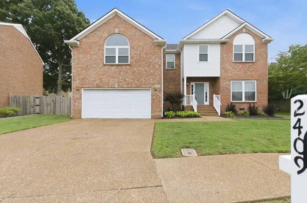 2409 Manderly Trail Franklin TN 37069