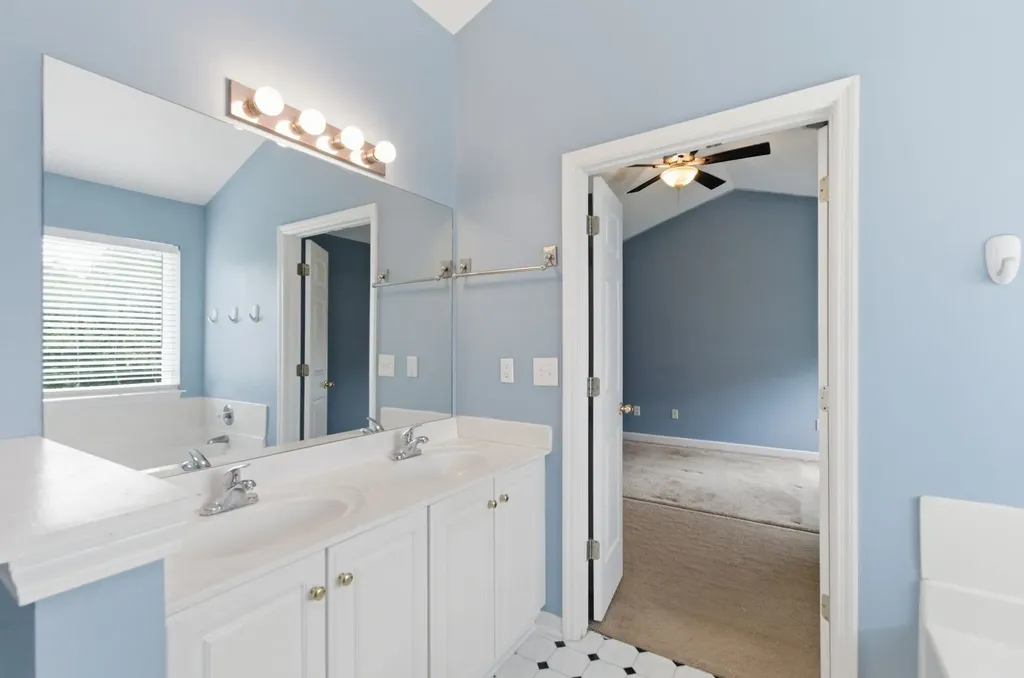 2409 Manderly Trail Franklin TN 37069