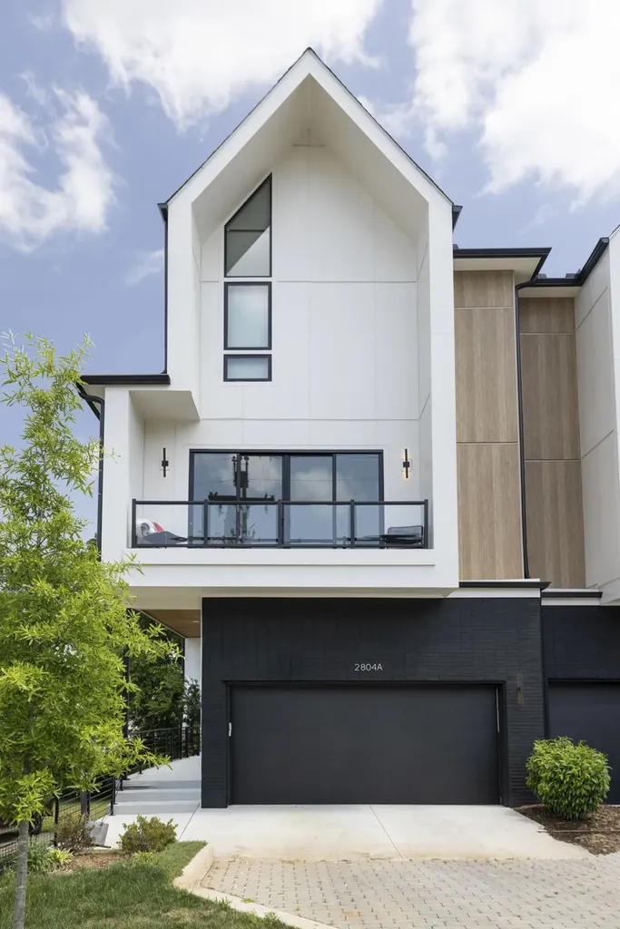 2804 Kirkwood Avenue, W Nashville TN 37204