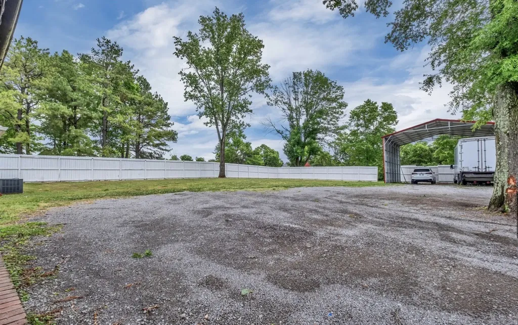 454 W Campbell Road Goodlettsville TN 37072