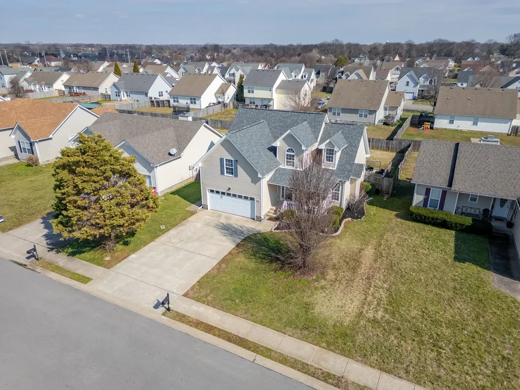3761 Jot Dr, N Clarksville TN 37040