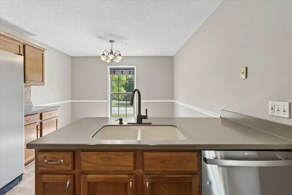 431 Cyprus Court Clarksville TN 37040