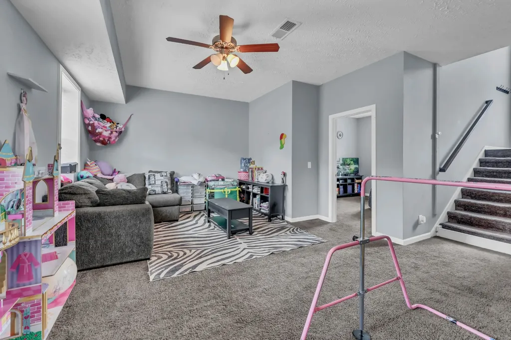 1391 Freedom Drive Clarksville TN 37042