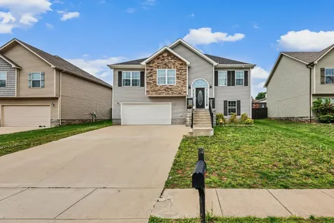 1391 Freedom Drive Clarksville TN 37042