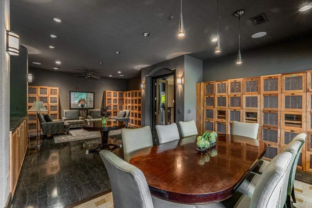 2600 Hillsboro Pike Nashville TN 37212