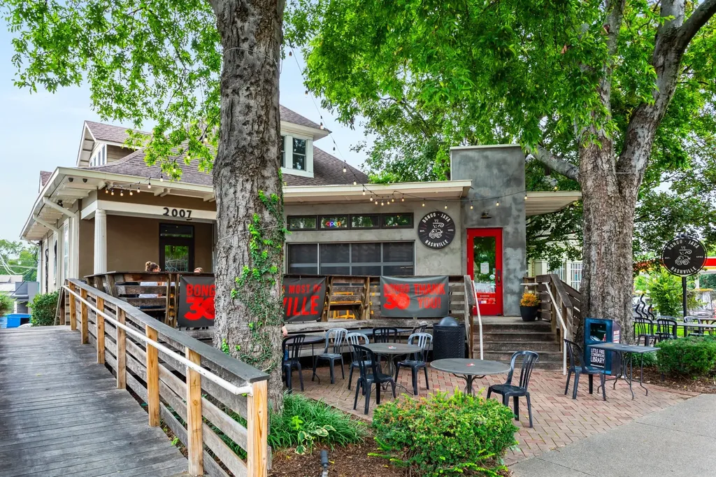 2600 Hillsboro Pike Nashville TN 37212