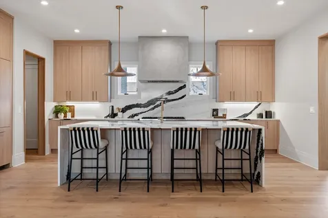 822 Sutton Hill Road Nashville TN 37204