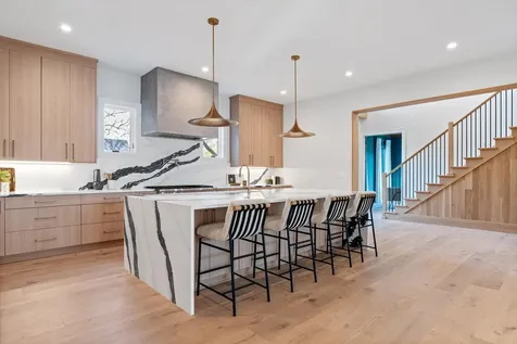 822 Sutton Hill Road Nashville TN 37204