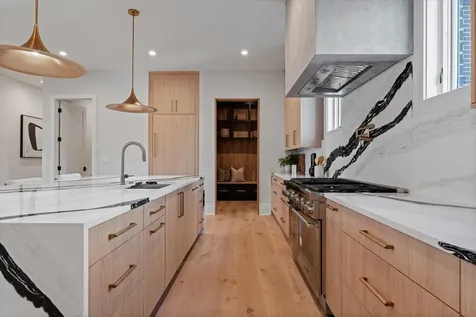 822 Sutton Hill Road Nashville TN 37204