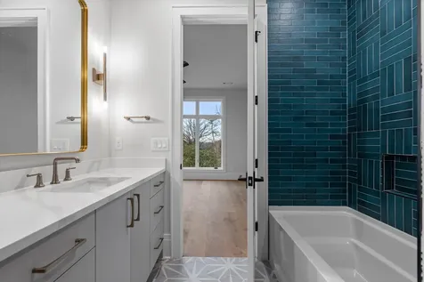 822 Sutton Hill Road Nashville TN 37204