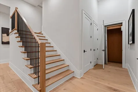 822 Sutton Hill Road Nashville TN 37204
