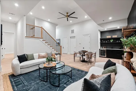 822 Sutton Hill Road Nashville TN 37204