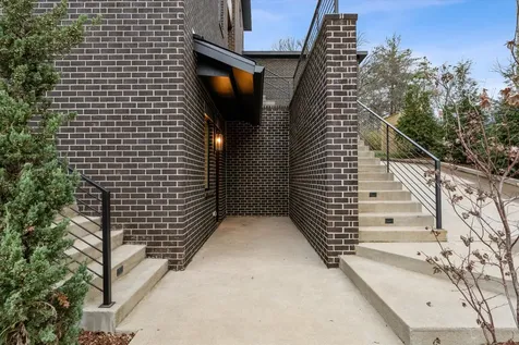 822 Sutton Hill Road Nashville TN 37204