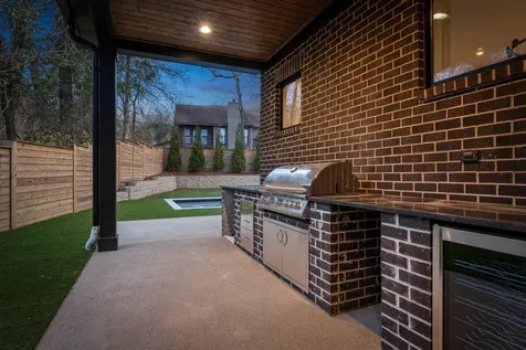 822 Sutton Hill Road Nashville TN 37204