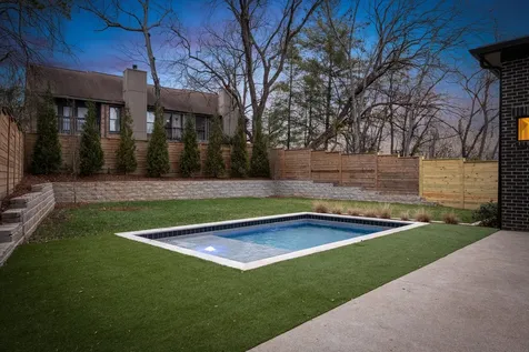 822 Sutton Hill Road Nashville TN 37204