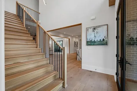 822 Sutton Hill Road Nashville TN 37204