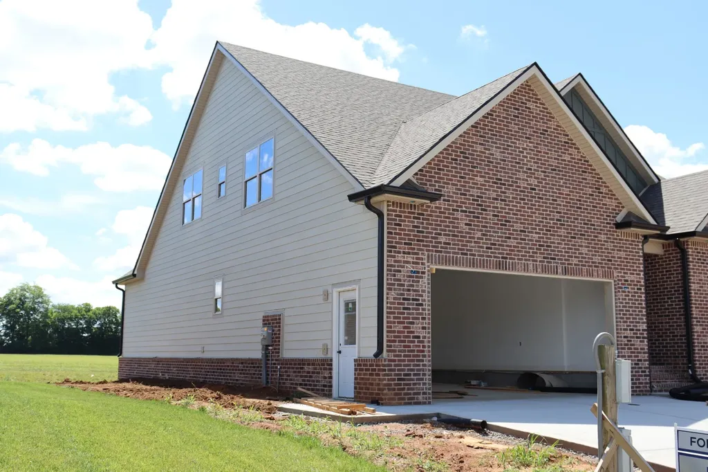 201 Harvest Moon Drive Clarksville TN 37043
