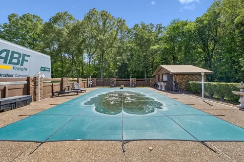 755 Utsi Road Estill Springs TN 37330