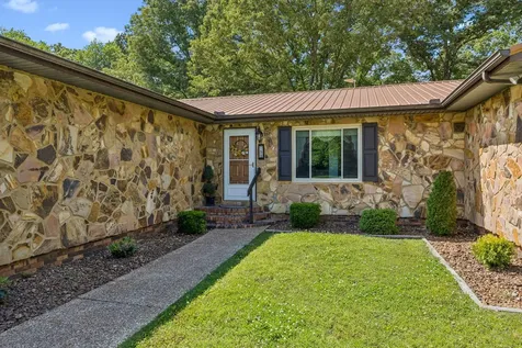 755 Utsi Road Estill Springs TN 37330