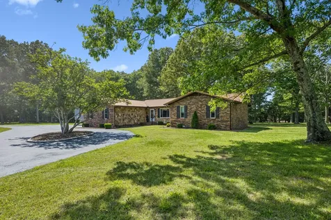 755 Utsi Road Estill Springs TN 37330
