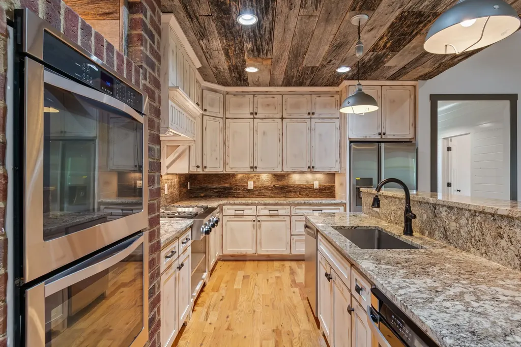 1000 Garner Hall Lane Franklin TN 37064