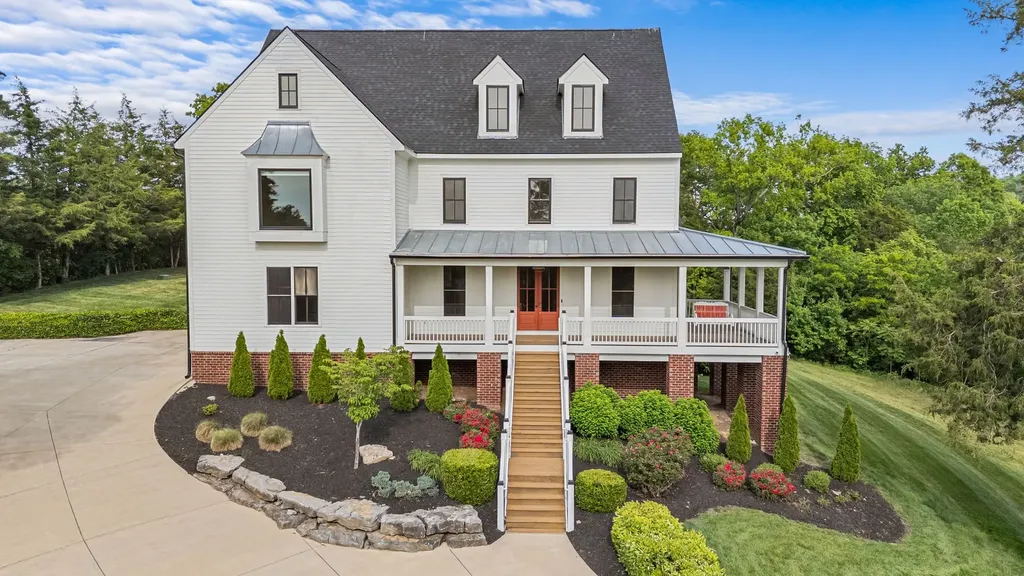 1000 Garner Hall Lane Franklin TN 37064
