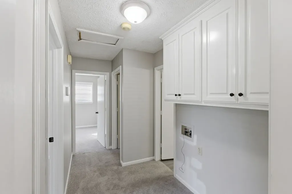 1040 Rebecca Drive Burns TN 37029