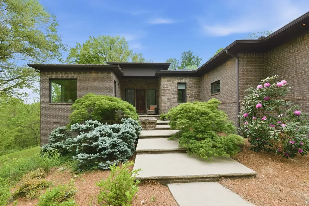 1249 Saddle Springs Drive Thompsons Station TN 37179