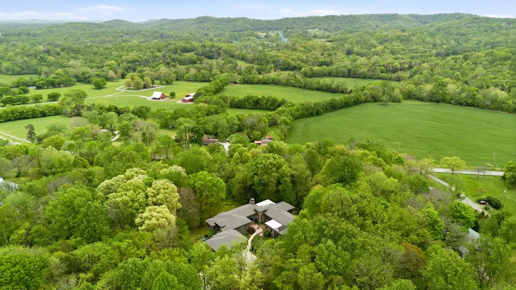 1249 Saddle Springs Drive Thompsons Station TN 37179