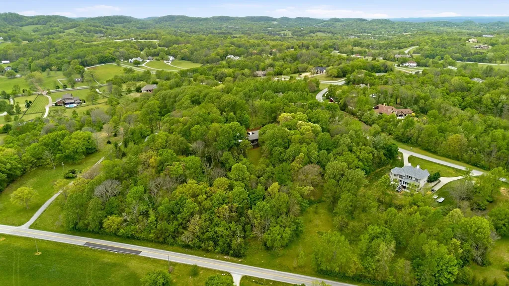 1249 Saddle Springs Drive Thompsons Station TN 37179
