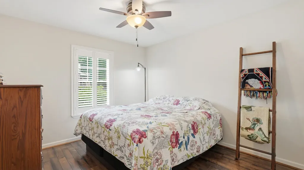 206 Eastwood Drive Dickson TN 37055