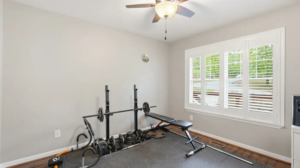 206 Eastwood Drive Dickson TN 37055