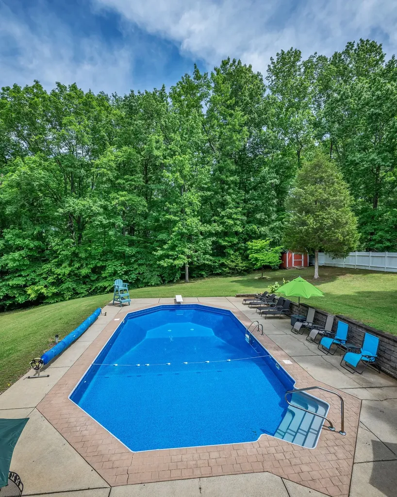 206 Eastwood Drive Dickson TN 37055