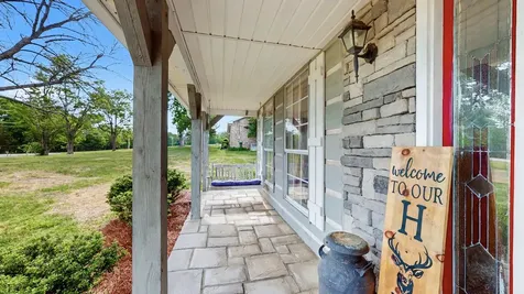 886 Chicken Road Lebanon TN 37090