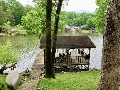 1799 Lake Logan Road Ardmore TN 38449