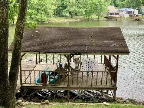 1799 Lake Logan Road Ardmore TN 38449