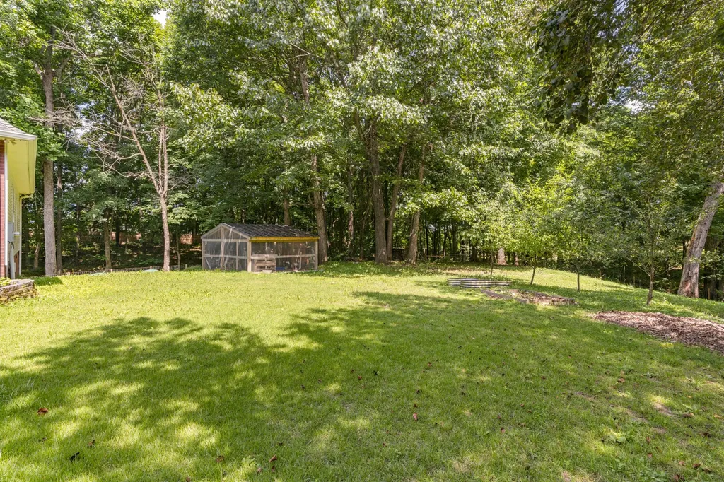 7339 Chowning Road Springfield TN 37172