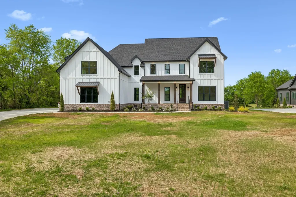 2428 River Road Murfreesboro TN 37129