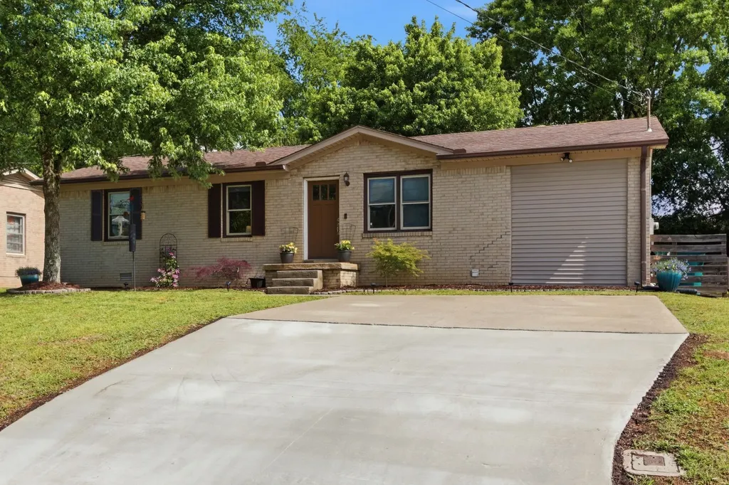 617 Mclemore Avenue Spring Hill TN 37174
