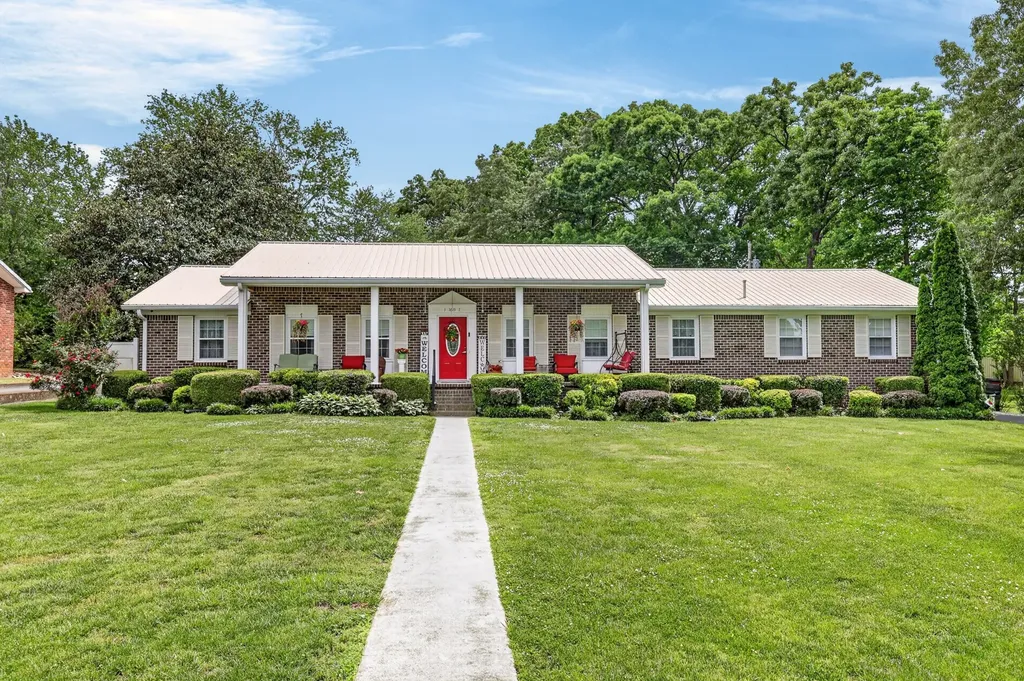 1107 Wilson Avenue Tullahoma TN 37388
