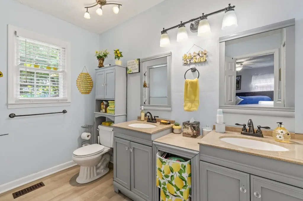 1107 Wilson Avenue Tullahoma TN 37388